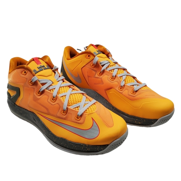 NIKE AIR MAX LEBRON XI 11 LOW ATOMIC ORANGE BASE - Picture 2 of 13